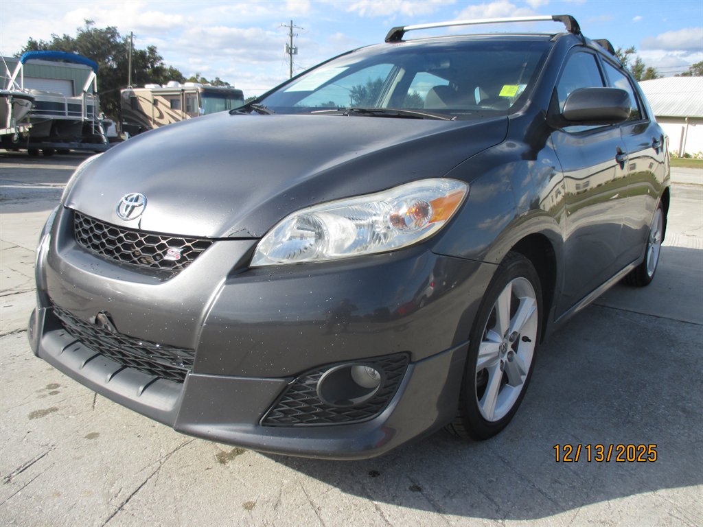 2009 Toyota Matrix S's photo