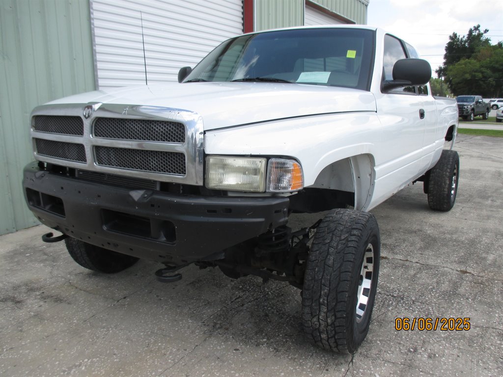 1998 Dodge Ram Pickup ST