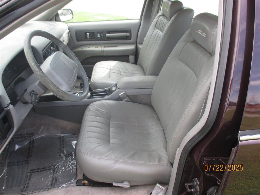 1996 Chevrolet Caprice/Impala - Photo 11