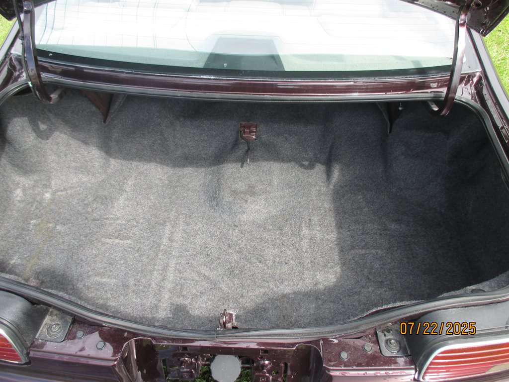 1996 Chevrolet Caprice/Impala - Photo 10