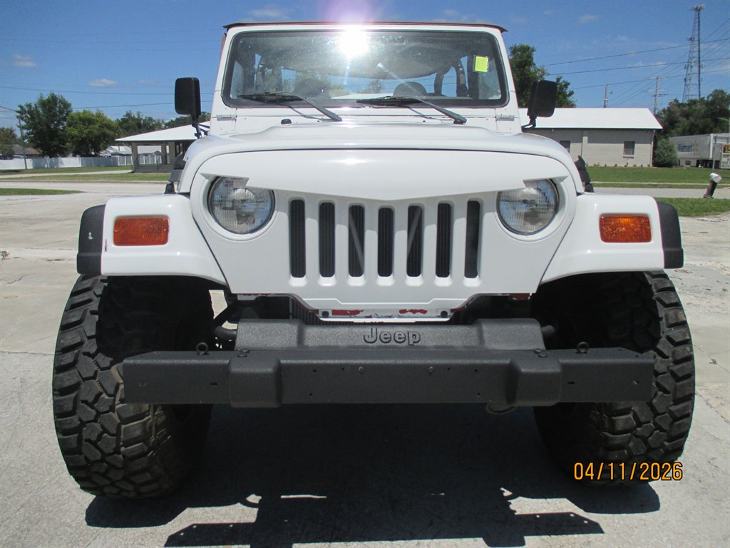 1998 Jeep Wrangler SE - Photo 7