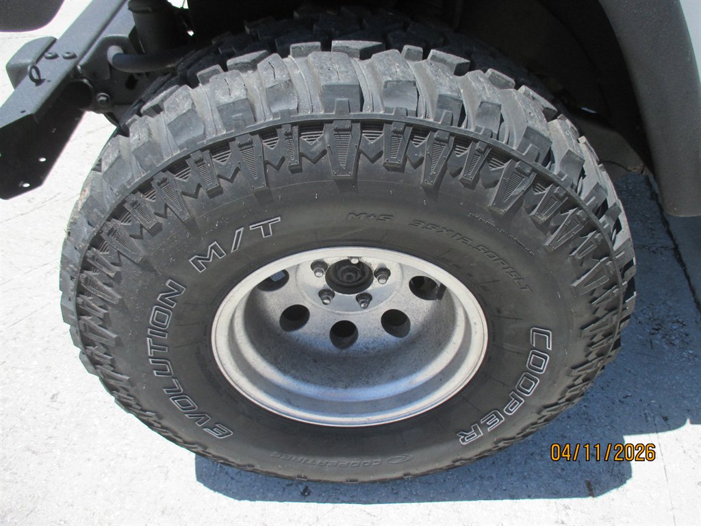 1998 Jeep Wrangler SE - Photo 15
