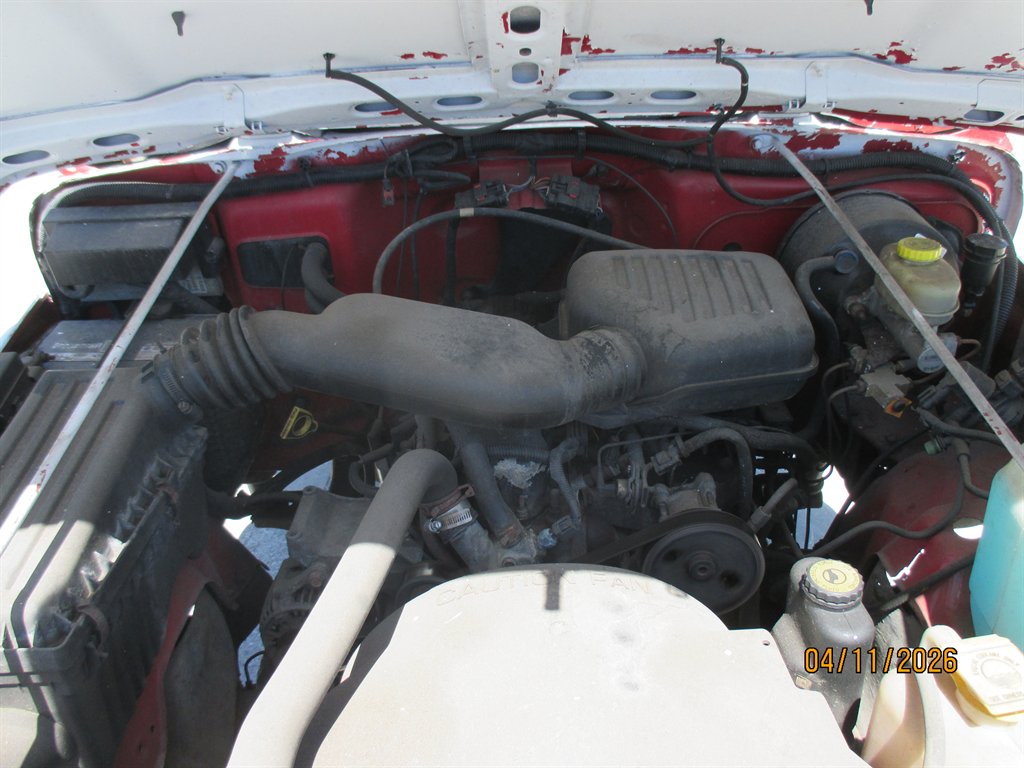1998 Jeep Wrangler SE - Photo 13