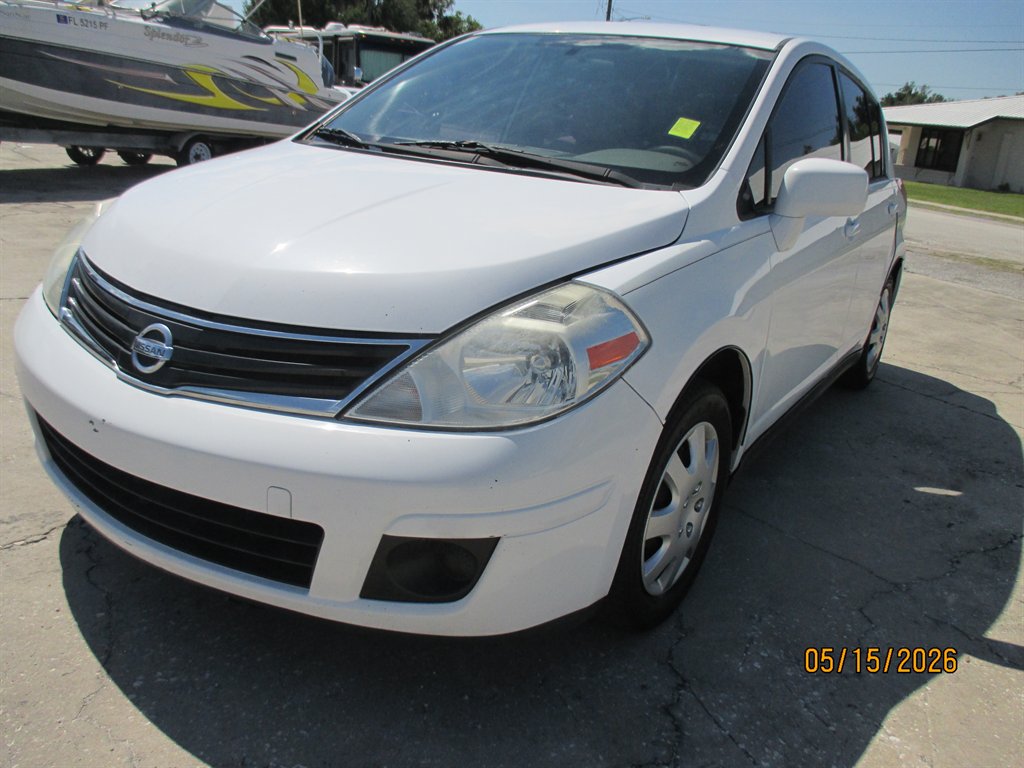 2012 Nissan Versa 1.8 S AT's photo